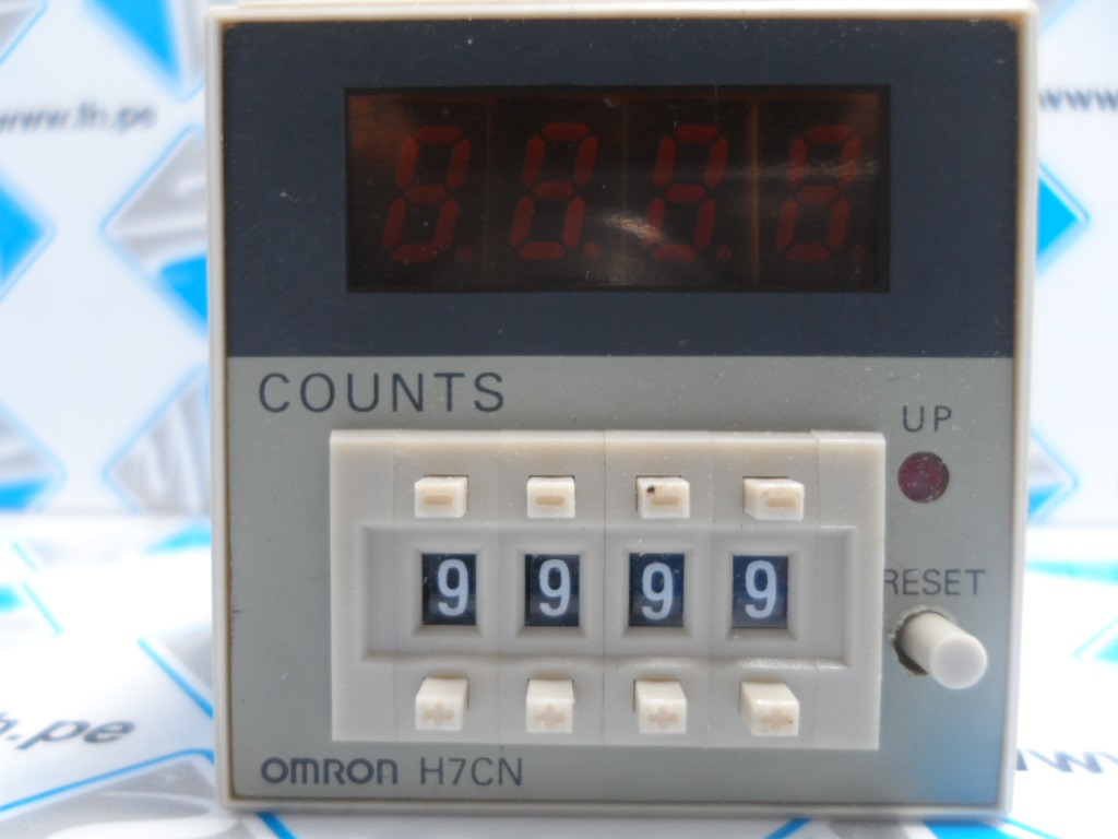 H7CN-XHNS AC100-240       Controlador Digital H7CN-XHNS-AC100-240, 4 digitos Omron